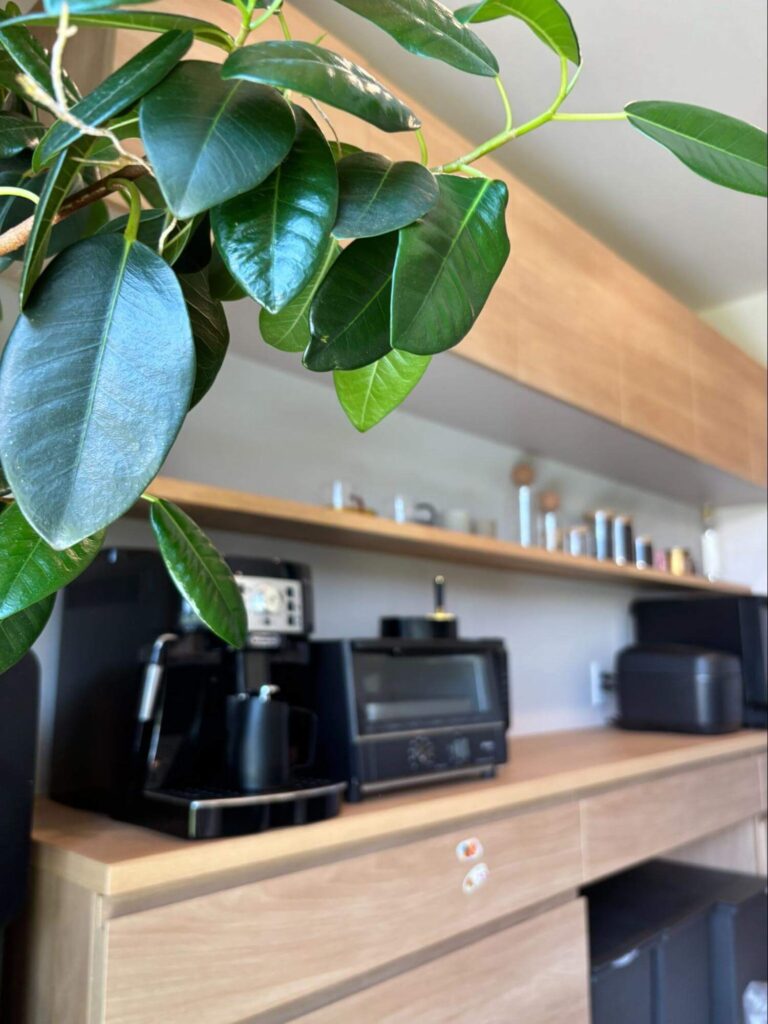 ▲キッチンに並べられたアイテムは、どれもハイセンスです。
