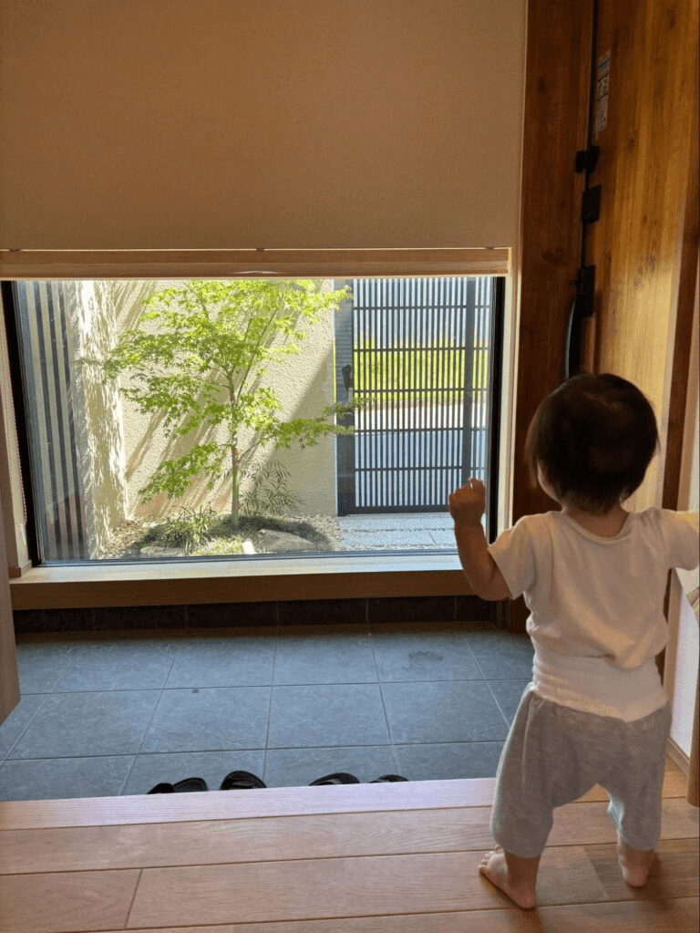 玄関とキッチンそれぞれに心が弾む仕掛け