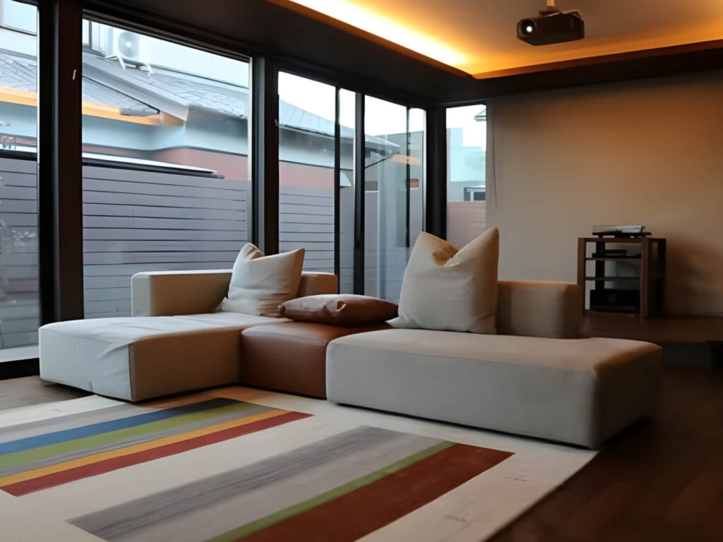 ▲双子で生まれたわが子と妻のために、家づくりを決意。Tさんのこだわりも含め、家族みんなの想いが詰まった家が完成しました。