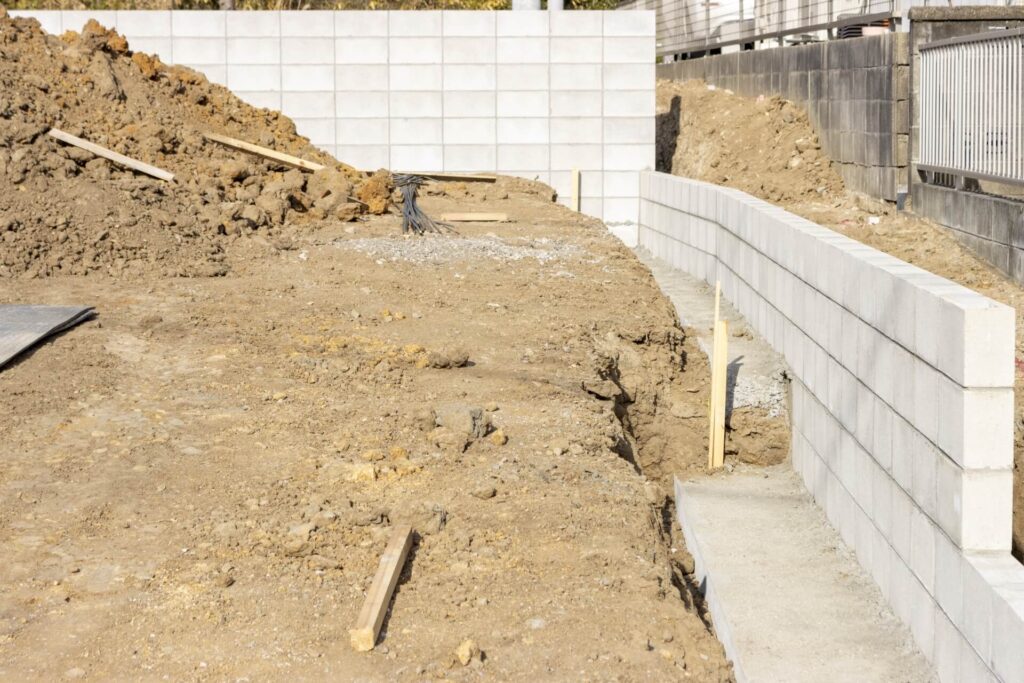 外構工事の価格相場は100〜250万円前後